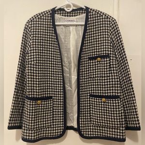 Chanel wool blazer size L